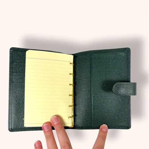 LOUIS VUITTON Epi PM Agenda Planner, Authentic - Picture 6 of 7